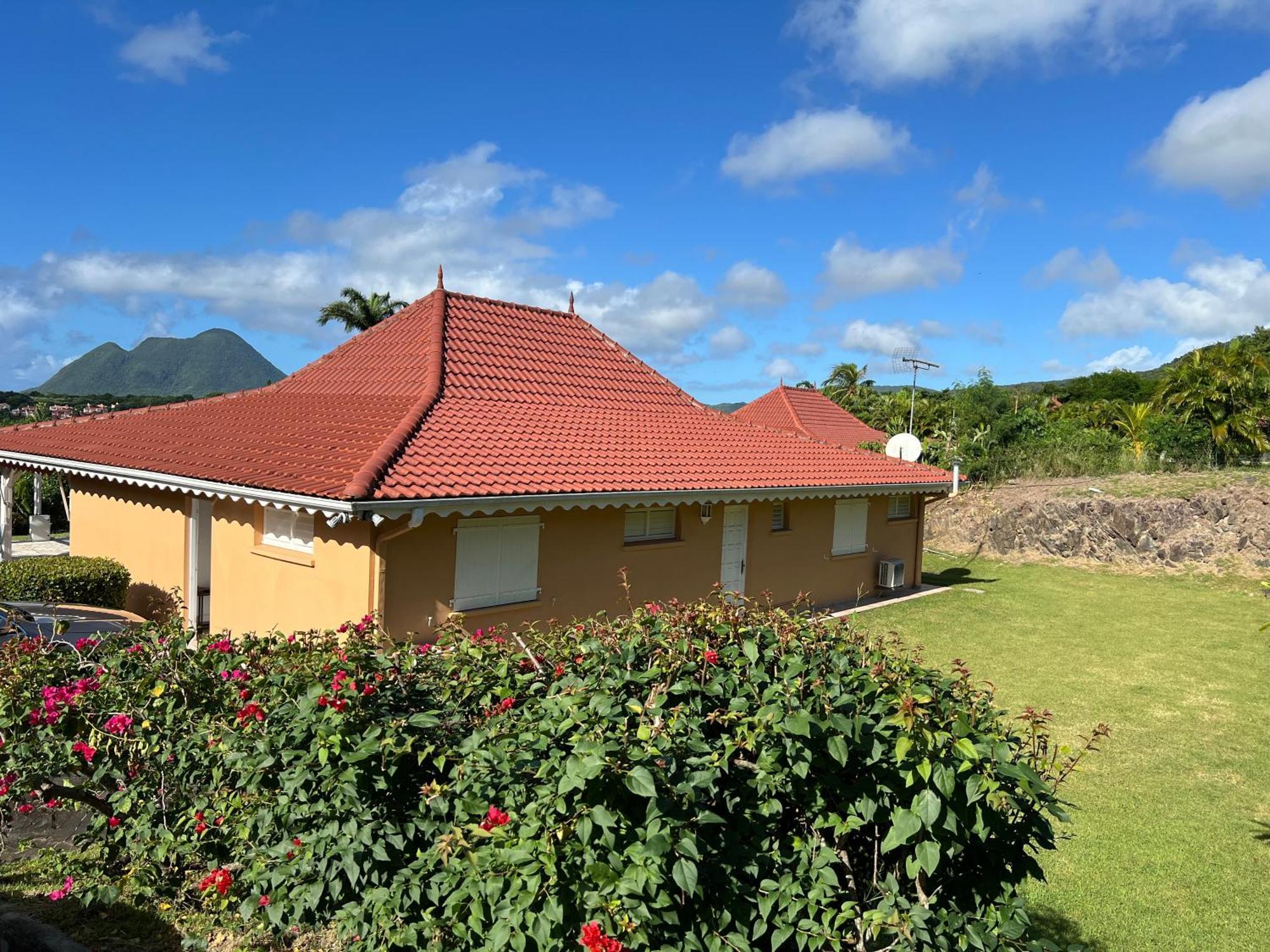 Villa O'Mullane Le Diamant Extérieur photo